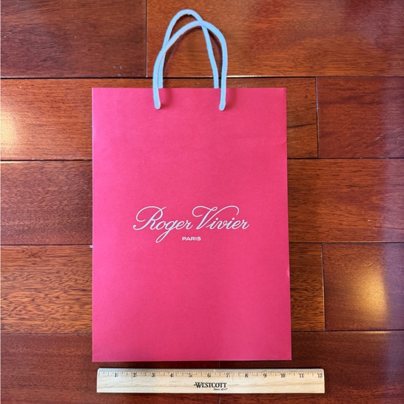 Roger Vivier Gift Bag - Picture 3 of 4